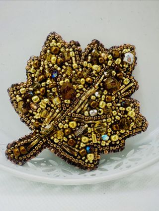 Čas na podzimní brož 🍁 #podzim #beadbrooch #beading #brozzkoralku #koralkovavysivka #koralkyodhanky